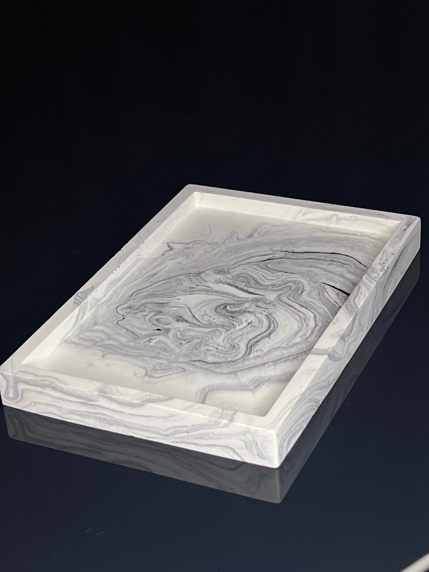 Stačiakampis padėkliukas I Black & white marble