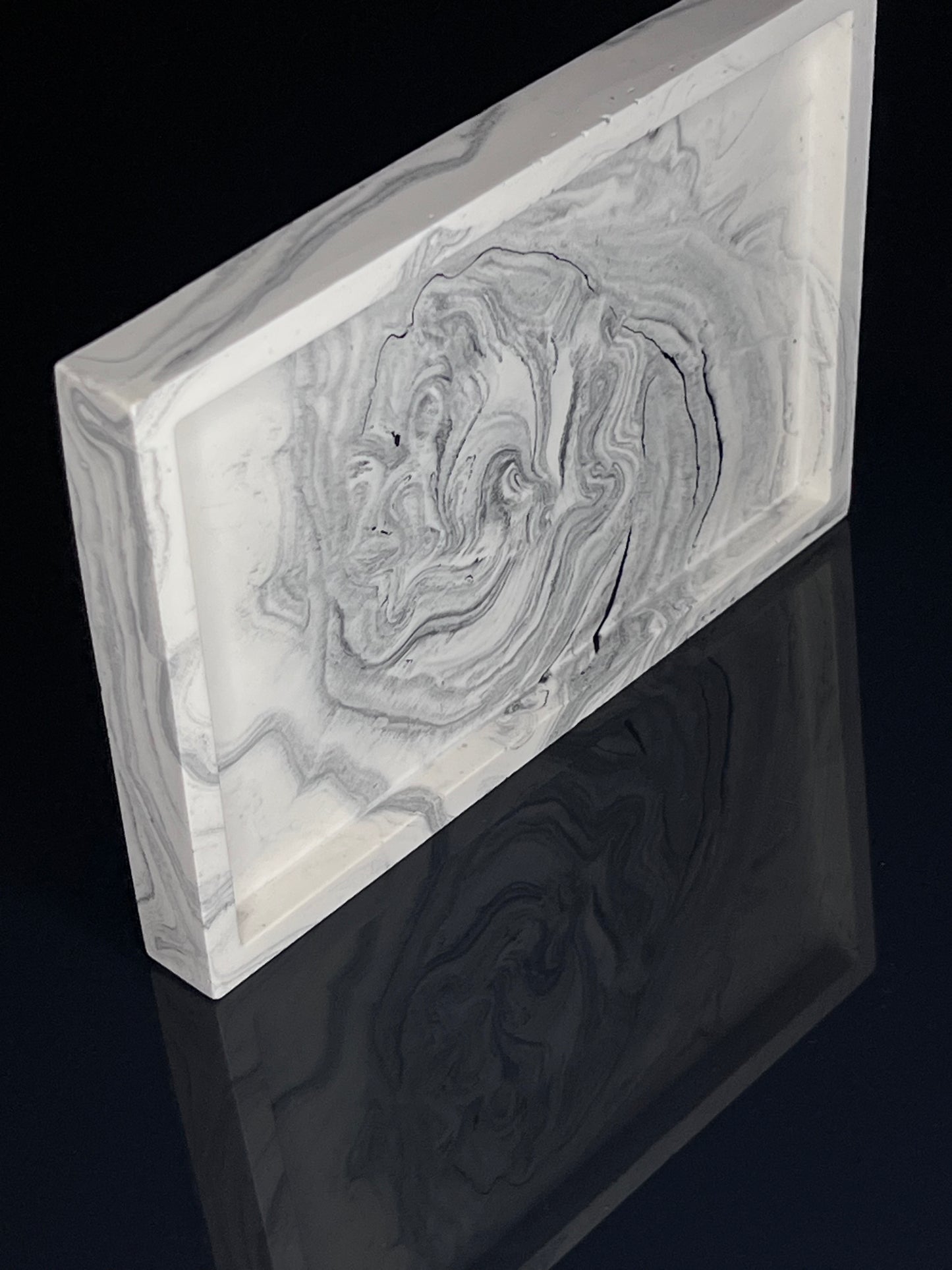 Stačiakampis padėkliukas I Black & white marble